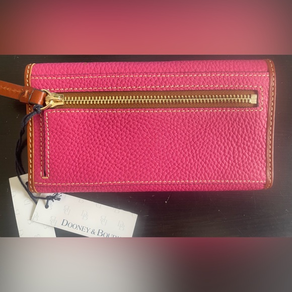 Dooney &Bourke Lucca Leather Continental Clutch
Color: Fuchsia - Picture 8 of 8
